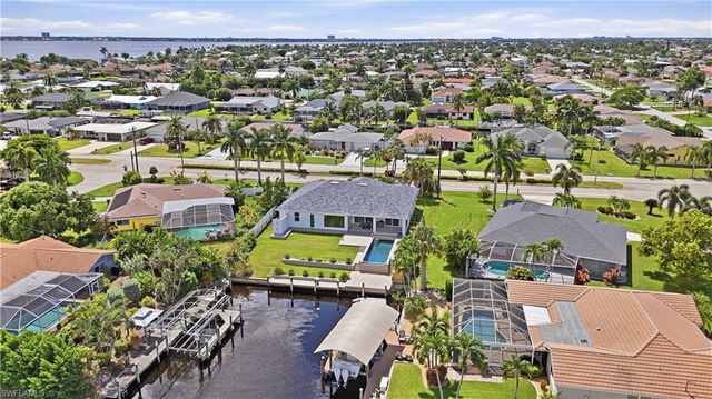 1933 Cornwallis PKWY, Cape Coral, FL 33904