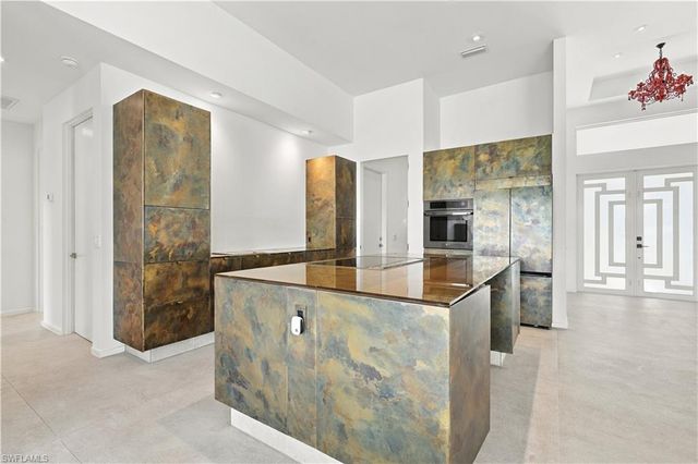 1933 Cornwallis PKWY, Cape Coral, FL 33904