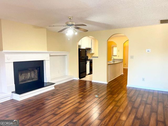 8192 Hynds Springs Lane, Jonesboro, GA 30238