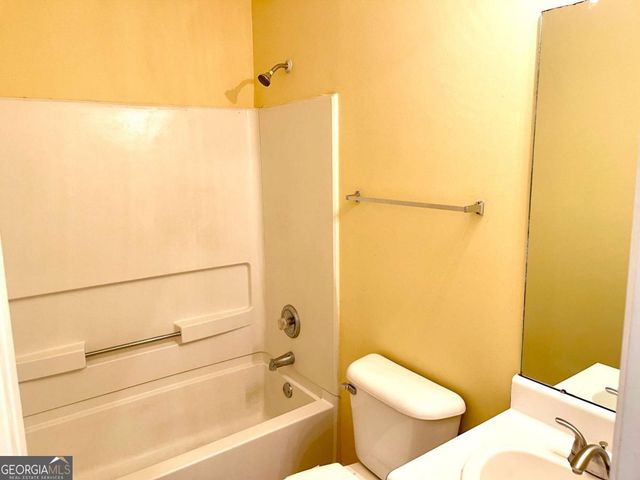 8192 Hynds Springs Lane, Jonesboro, GA 30238