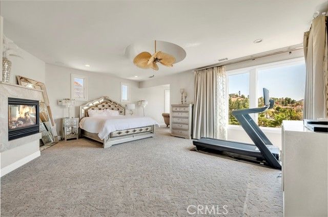 22166 W San Joaquin Drive, Canyon Lake, CA 92587