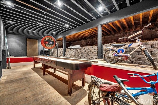 22166 W San Joaquin Drive, Canyon Lake, CA 92587