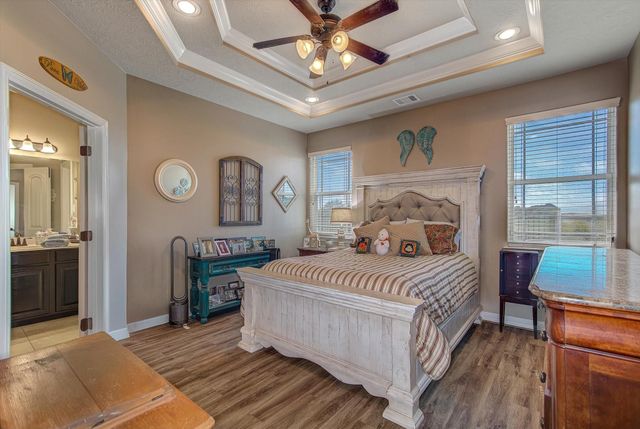 11918 Mulberry Drive, Mont Belvieu, TX 77535