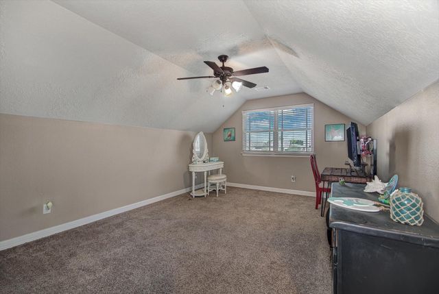 11918 Mulberry Drive, Mont Belvieu, TX 77535