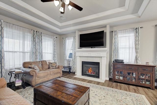 11918 Mulberry Drive, Mont Belvieu, TX 77535