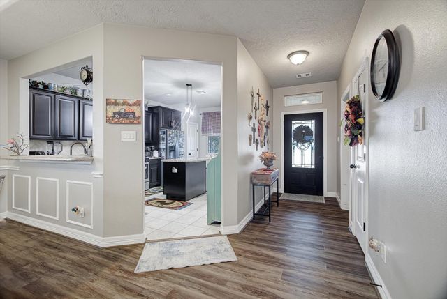 11918 Mulberry Drive, Mont Belvieu, TX 77535