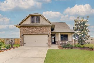 11918 Mulberry Drive, Mont Belvieu, TX 77535