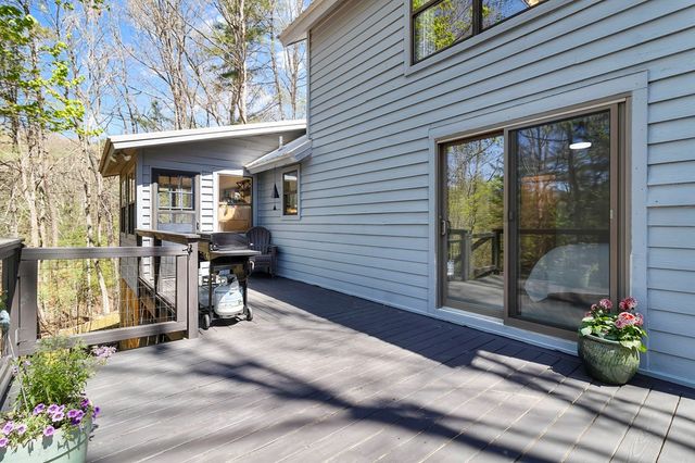 152 Misty Hollow Ridge, Ellijay, GA 30536
