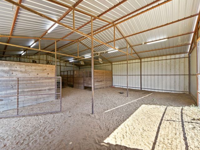 2045 County Road 113, Whitesboro, TX 76273