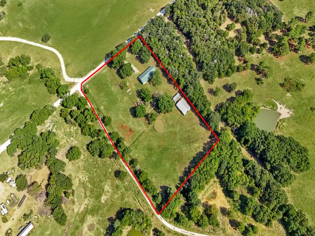 2045 County Road 113, Whitesboro, TX 76273