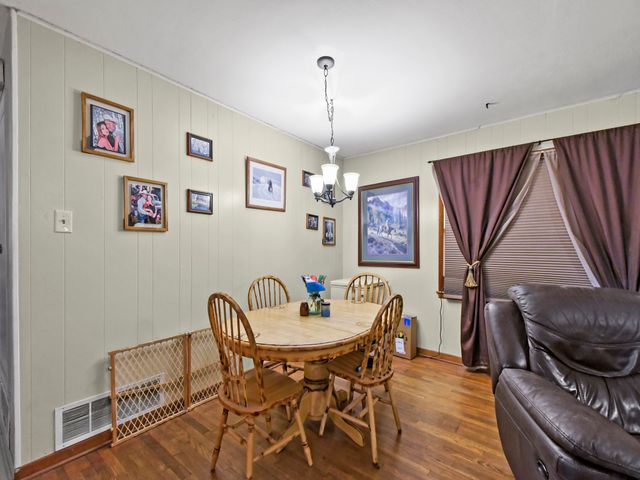 2045 County Road 113, Whitesboro, TX 76273