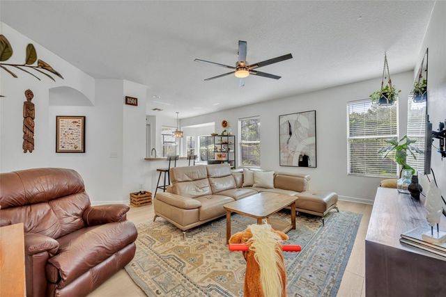 2329 NATOMA BLVD, Mount Dora, FL 32757