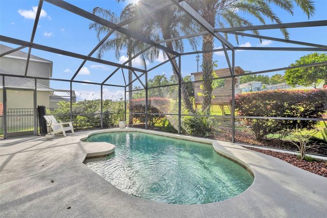 2329 NATOMA BLVD, Mount Dora, FL 32757