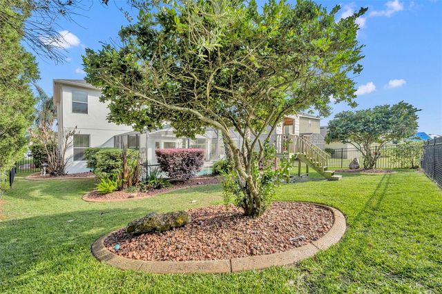 2329 NATOMA BLVD, Mount Dora, FL 32757