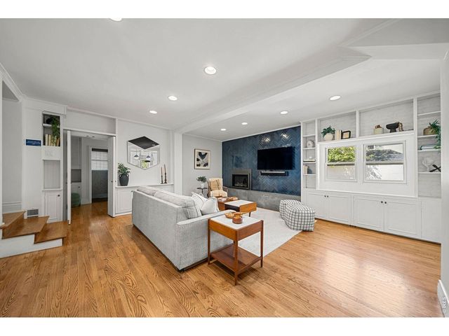 4949 E 6th Ave Pkwy, Denver, CO 80220