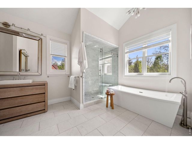 4949 E 6th Ave Pkwy, Denver, CO 80220