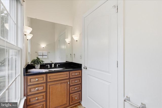 8277 ROXBOROUGH LOOP, Gainesville, VA 20155