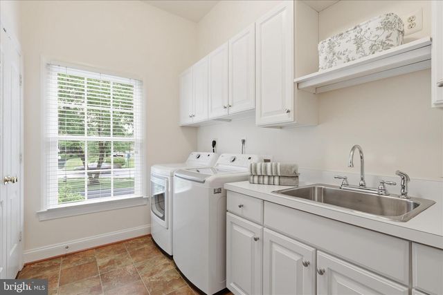 8277 ROXBOROUGH LOOP, Gainesville, VA 20155