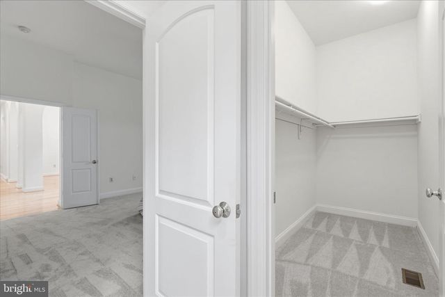 8277 ROXBOROUGH LOOP, Gainesville, VA 20155