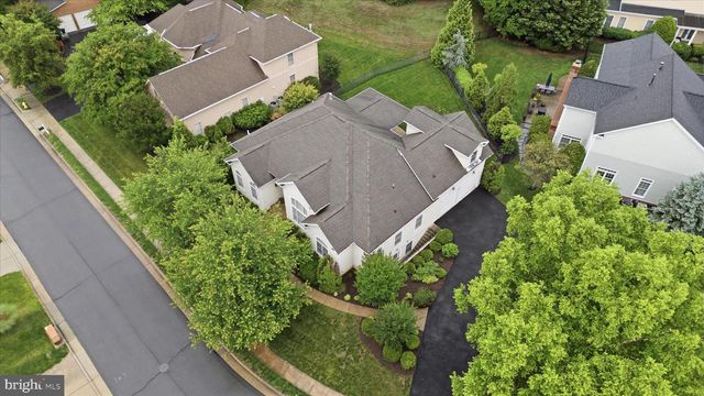8277 ROXBOROUGH LOOP, Gainesville, VA 20155