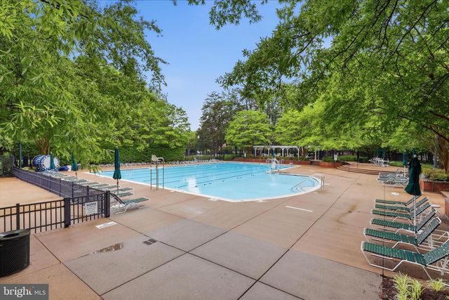 8277 ROXBOROUGH LOOP, Gainesville, VA 20155