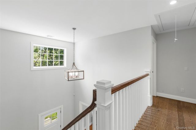 134 Montauk Highway, Westhampton, NY 11977