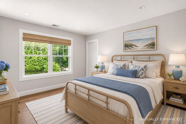 134 Montauk Highway, Westhampton, NY 11977