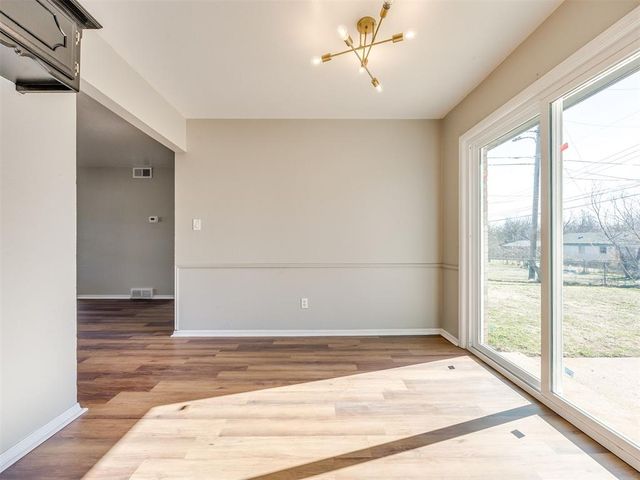 1304 Locust Drive, Midwest City, OK 73110