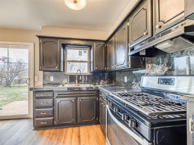 1304 Locust Drive, Midwest City, OK 73110