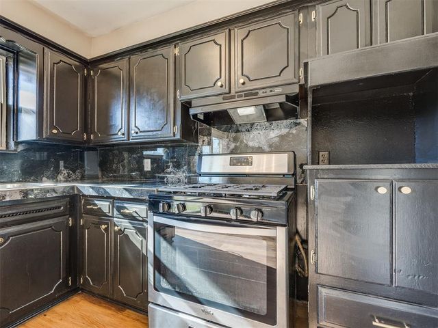 1304 Locust Drive, Midwest City, OK 73110