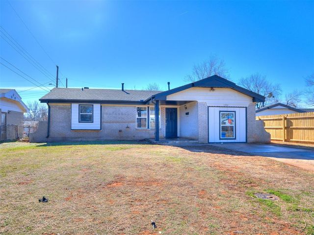 1304 Locust Drive, Midwest City, OK 73110