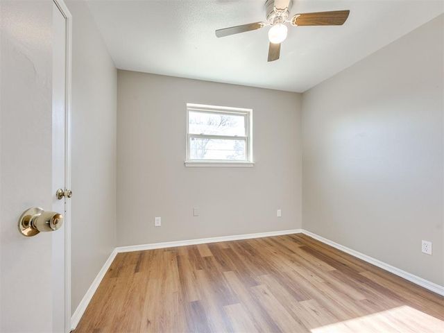 1304 Locust Drive, Midwest City, OK 73110