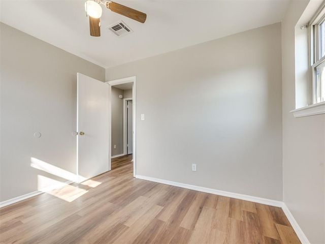 1304 Locust Drive, Midwest City, OK 73110