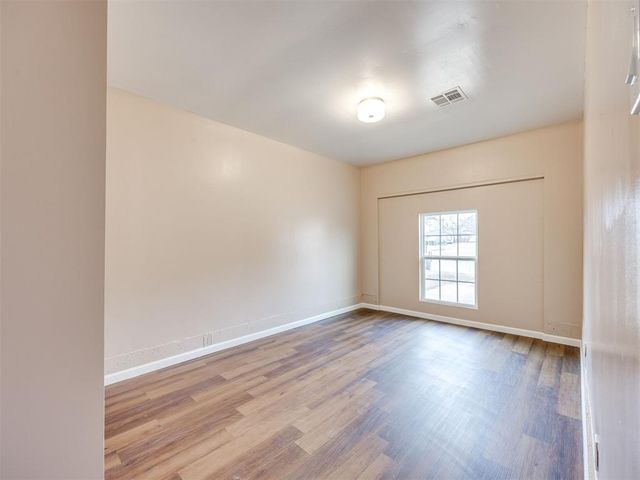 1304 Locust Drive, Midwest City, OK 73110