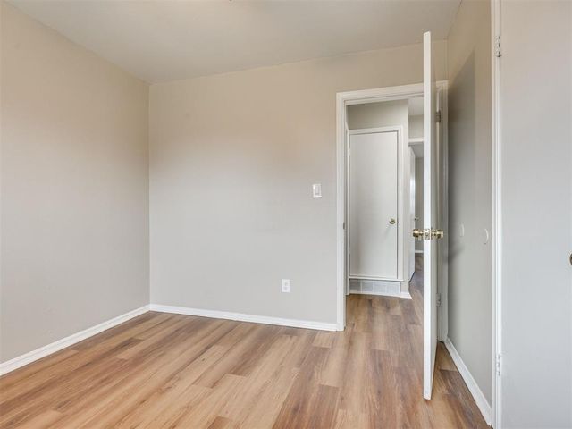 1304 Locust Drive, Midwest City, OK 73110