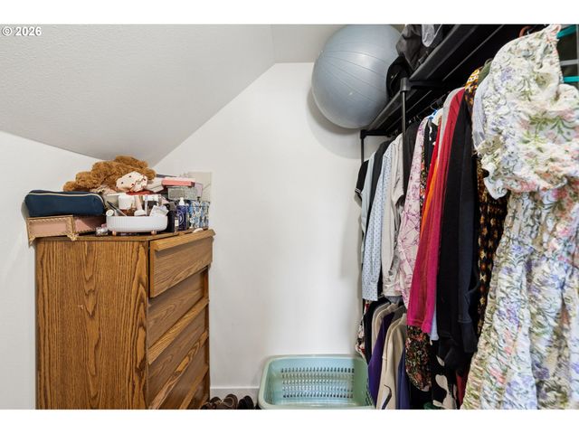9633 N PORTSMOUTH Ave, Portland, OR 97203