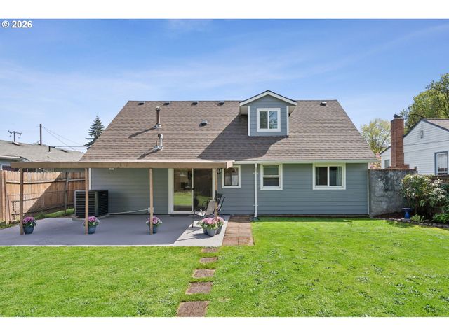 9633 N PORTSMOUTH Ave, Portland, OR 97203