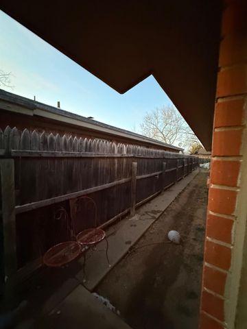 4318 58th Street, Lubbock, TX 79413