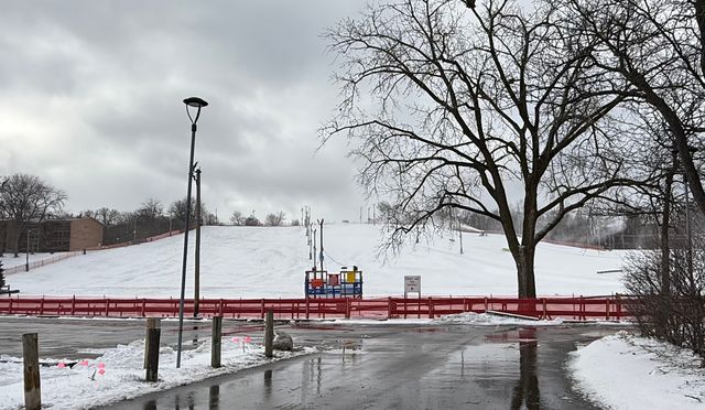 5880 Forest View Road A, Lisle, IL 60532