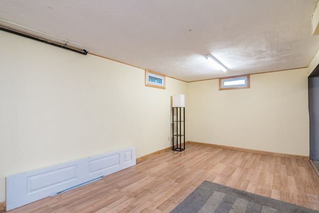 73 Catalpa Ter, Springfield, MA 01119