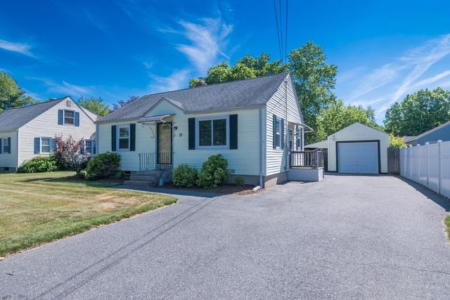 73 Catalpa Ter, Springfield, MA 01119