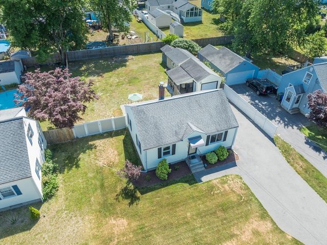 73 Catalpa Ter, Springfield, MA 01119