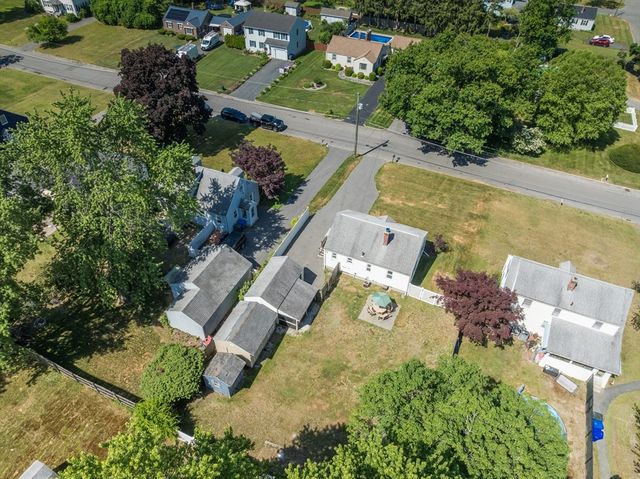 73 Catalpa Ter, Springfield, MA 01119