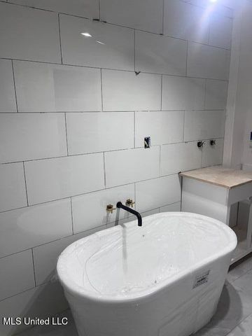 8834 Gary Road, Byram, MS 39272