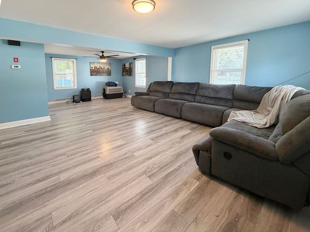 79 Lorchris St, Leominster, MA 01453