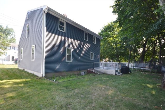 79 Lorchris St, Leominster, MA 01453