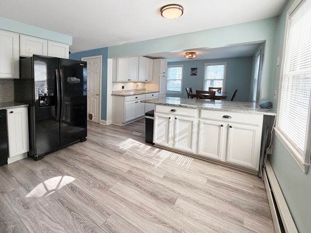 79 Lorchris St, Leominster, MA 01453