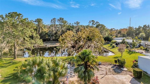 722 LANDRY LANE, Tavares, FL 32778