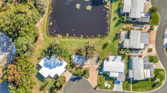722 LANDRY LANE, Tavares, FL 32778