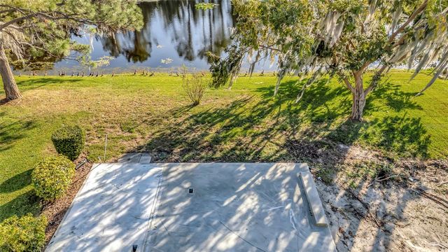 722 LANDRY LANE, Tavares, FL 32778